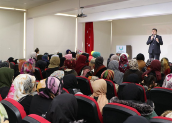 Sultanbeyli’de ”En iyi Narkotik Polisi Anne” Semineri