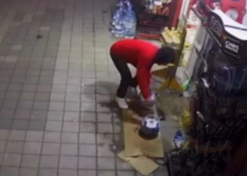 İstanbul’da tüp hırsızlığı kamerada