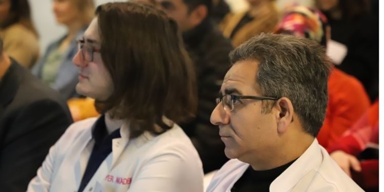 SARIYER AKADEMİ VELİLERLE BULUŞTU