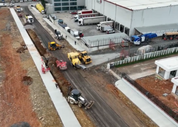 Sultanbeyli’de Yollar Konforlu Hale Getiriliyor