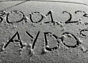 İstanbul’da beklenen kar yüzünü gösterdi! İzlanda soğukları geliyor!