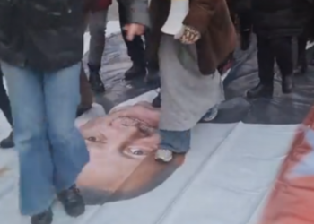 İsveç’te skandal eylemlerin ardı arkası kesilmiyor!