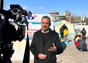 Deprem bölgesinde okullar ne zaman açılacak?