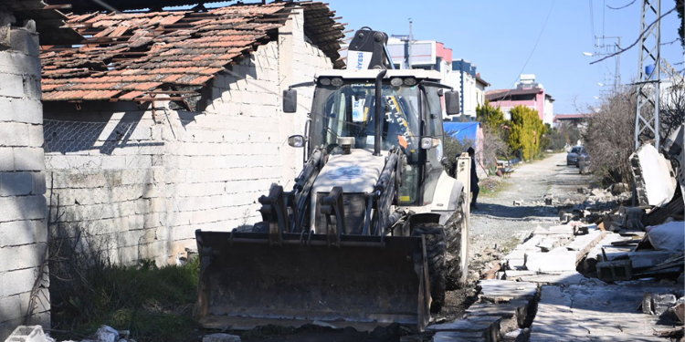 Tuzla Belediyesi’nden Kırsal Kesimlerdeki Evlere Su Desteği