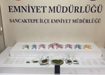 Sancaktepe’de zehir taciri suç üstü yakalandı