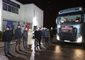 Sultanbeyli Deprem Bölgeleri İçin El Ele