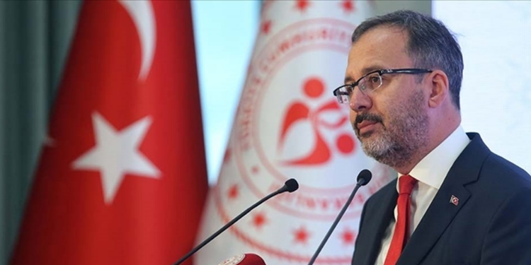 Bakan Kasapoğlu duyurdu: Tüm müsabakalar ertelendi!