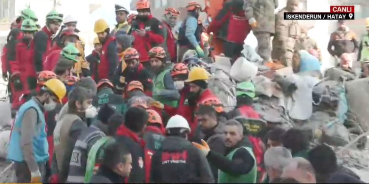 Son Dakika: Arzu Apartmanından 6 kişi çıkarıldı!