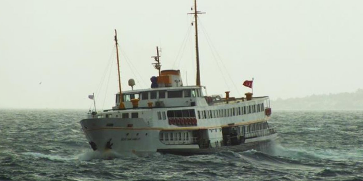 Deniz ulaşımına lodos engeli!