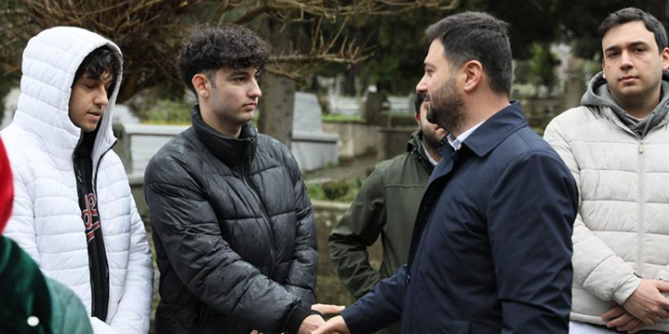 KAĞITHANE’DE ŞEHİTLER DUALARLA ANILDI