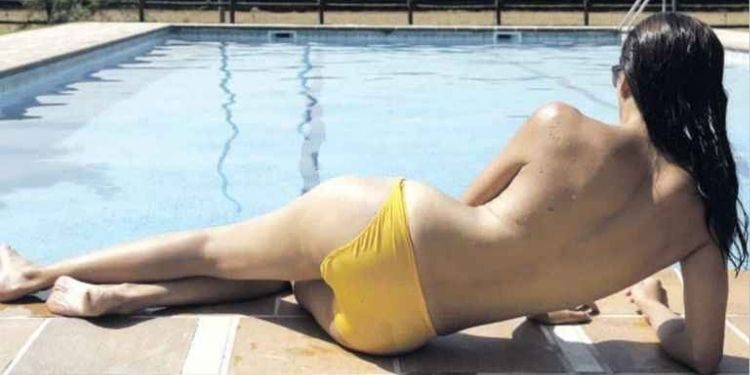 Kadınlar artık havuzlarda üstsüz yüzebilecek