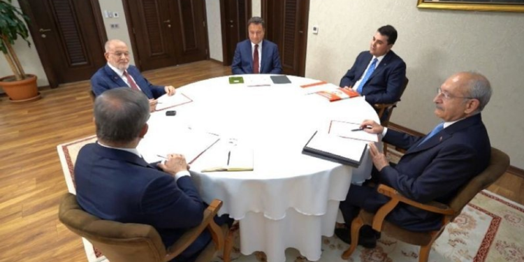 Beşli Masanın Adayı Kılıçdaroğlu Olacak mı?