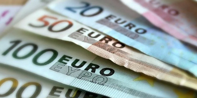 Türkiye 790 milyon Euroluk kredi aldı