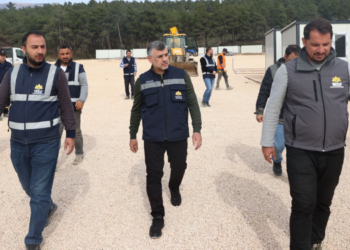 Sultanbeyli Belediyesi’nin Konteyner Kent Yapımı Sürüyor