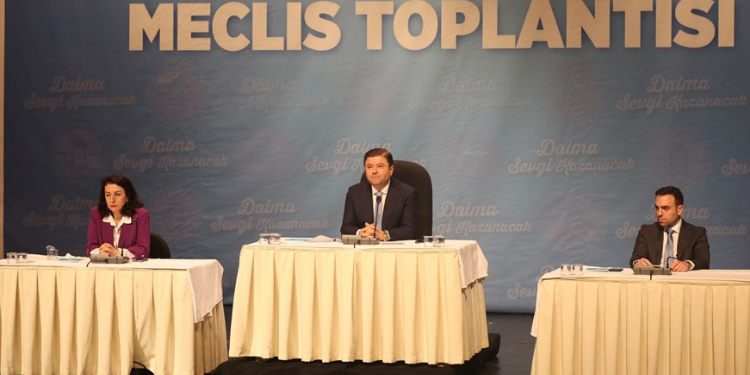 MALTEPELİ KADINLAR 8 MART’TA DEPREM BÖLGESİNDE  