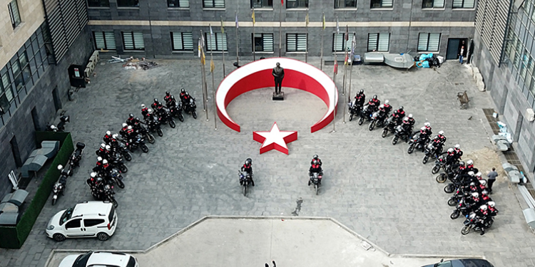 Yunus Timleri Deprem Bölgesinde Güvenliği Sağlıyor