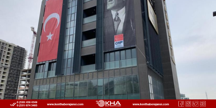 CHP İstanbul İl Başkanlığı’na saldırı iddiası!