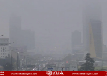 İstanbul güne sisle uyandı