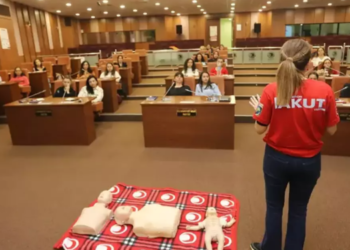 KARTAL BELEDİYESİ’NDE ‘100 KADIN 100 NEFES’ PROJESİ BAŞLADI