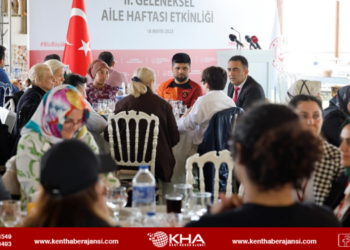 Depremzede aileler  “Geleneksel Aile Etkinliğinde” bir araya geldi