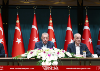 Cumhurbaşkanı Erdoğan duyurdu: Kamu işçilerine yüzde 45 zam!