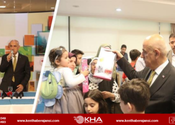 Bakan Kirişçi Depremzede Vatandaşlarla Buluştu