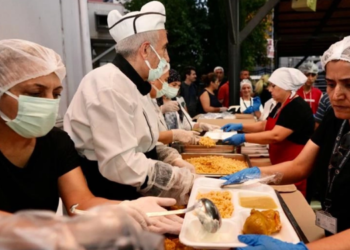 MUHARREM AYI’NIN İLK ORUCU DUALAR EŞLİĞİNDE AÇILDI