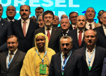 BAKAN YUMAKLI, SAMSUN’DA 2. KÜRESEL TARIM FORUMU’NA KATILDI