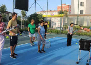 KARTAL’DA, TENİS EĞİTİMLERİ BAŞLADI