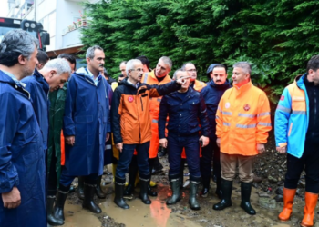 Bakan Uraloğlu Ordu’da sel çalışmalarını inceledi