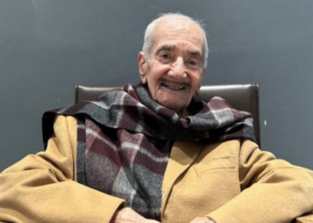 Usta senarist Safa Önal, hayatını kaybetti