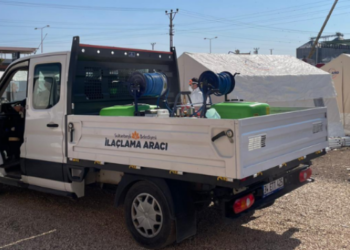 Sultanbeyli’de ilaçlama çalışmaları sürüyor