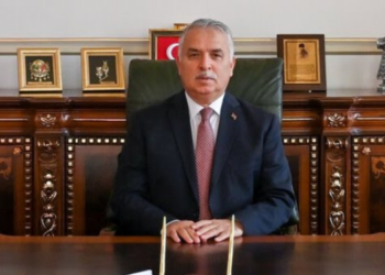 Aziz Yıldırım Trabzon Valiliğine Atandı