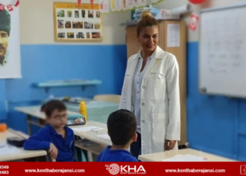 Öğretmenlere beyaz önlük zorunlu olacak!