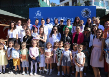 EZO SUNAL, KARTAL BELEDİYESİ KREŞİNDE ALERJİK ÇOCUKLARLA BULUŞTU