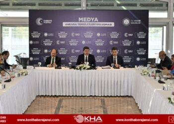 BAKAN TUNÇ: “MEVCUT İÇ TÜZÜKLE YENİ ANAYASA MÜMKÜN DEĞİL”