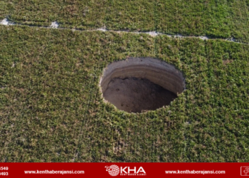 Konya’da 12 metrelik obruk oluştu!