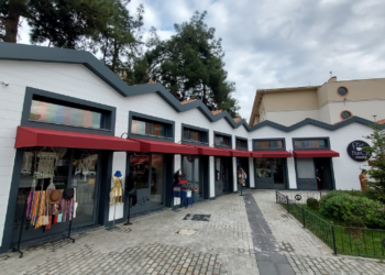 Kurtköy Kültür Sokağı Sanat Mağazaları Hizmete Girdi