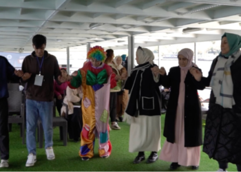 Tuzla Belediyesi’nden ailelere boğaz turu!