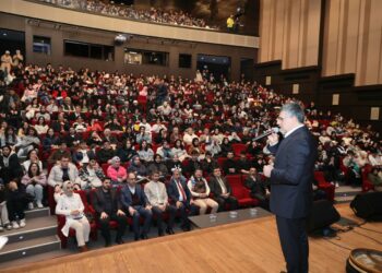 YKS Öğrencileri İçin Motivasyon Programı Düzenlendi