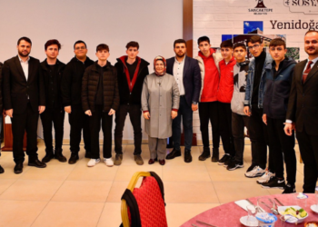 Başkan Döğücü Gençlerle Buluştu