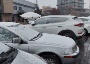 Başkent’te sabah saatlerinde kar yağışı başladı!