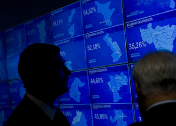 Rusya’da seçim saldırıları sürüyor