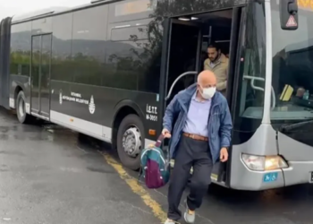 15 Temmuz Şehitler Köprüsünde metrobüs arızası