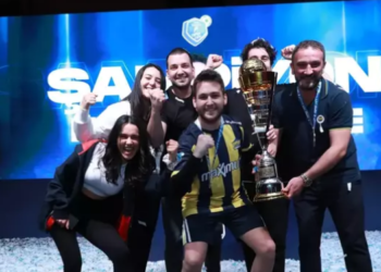 eSüper Kupa’nın sahibi Fenerbahçe oldu!