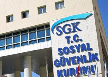 Çalışan anneye 325 euro destek!