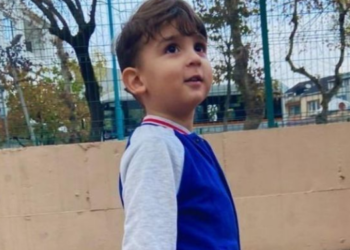 4 yaşındaki çocuk balkandan düştü!