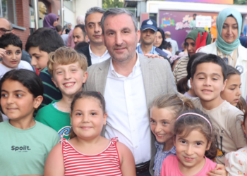 Başkan Tombaş, Miniklerle Buluştu