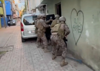 Narkotik ekiplerinden ‘Kıvılcım’ operasyonu!