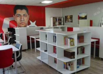 Şehit Muhammed Fazlı Demir Anadolu İmam Hatip Lisesi, Sultanbeyli birincisi oldu